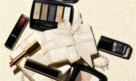 chanel collezione natale 2023|Chanel Collezione Trucco Natale 2023 .